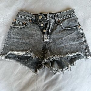 levi’s denim shorts